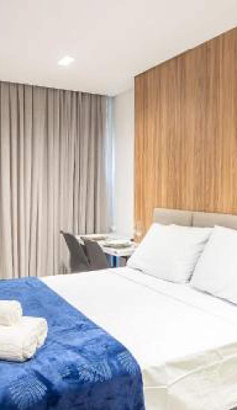 Breeze Residence #410 | Beachfront by Carpediem