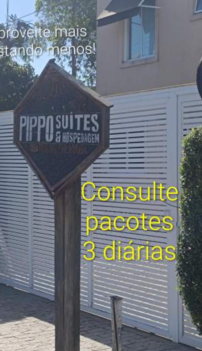 Pippo Suites Guarujá