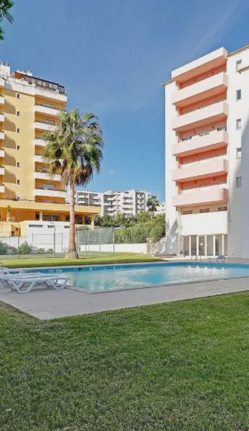 Praia da Rocha Central 1 With Pool by Homing