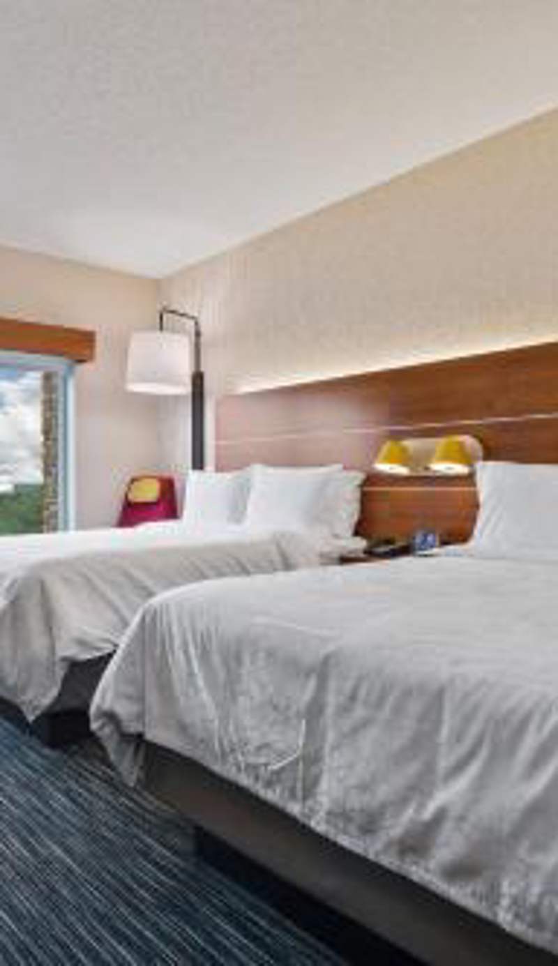 Holiday Inn Express & Suites Orlando- Lake Buena Vista by IHG