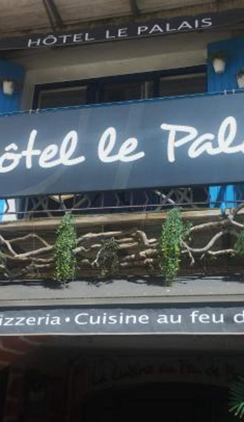 Le palais, hôtel - restaurant