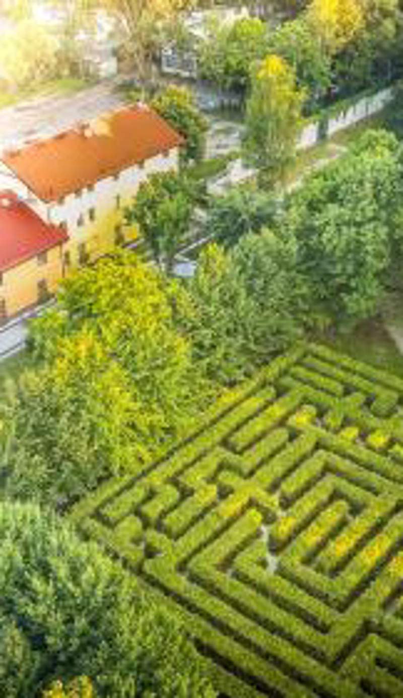 HOTEL I RESTAURACJA BROCHÓW