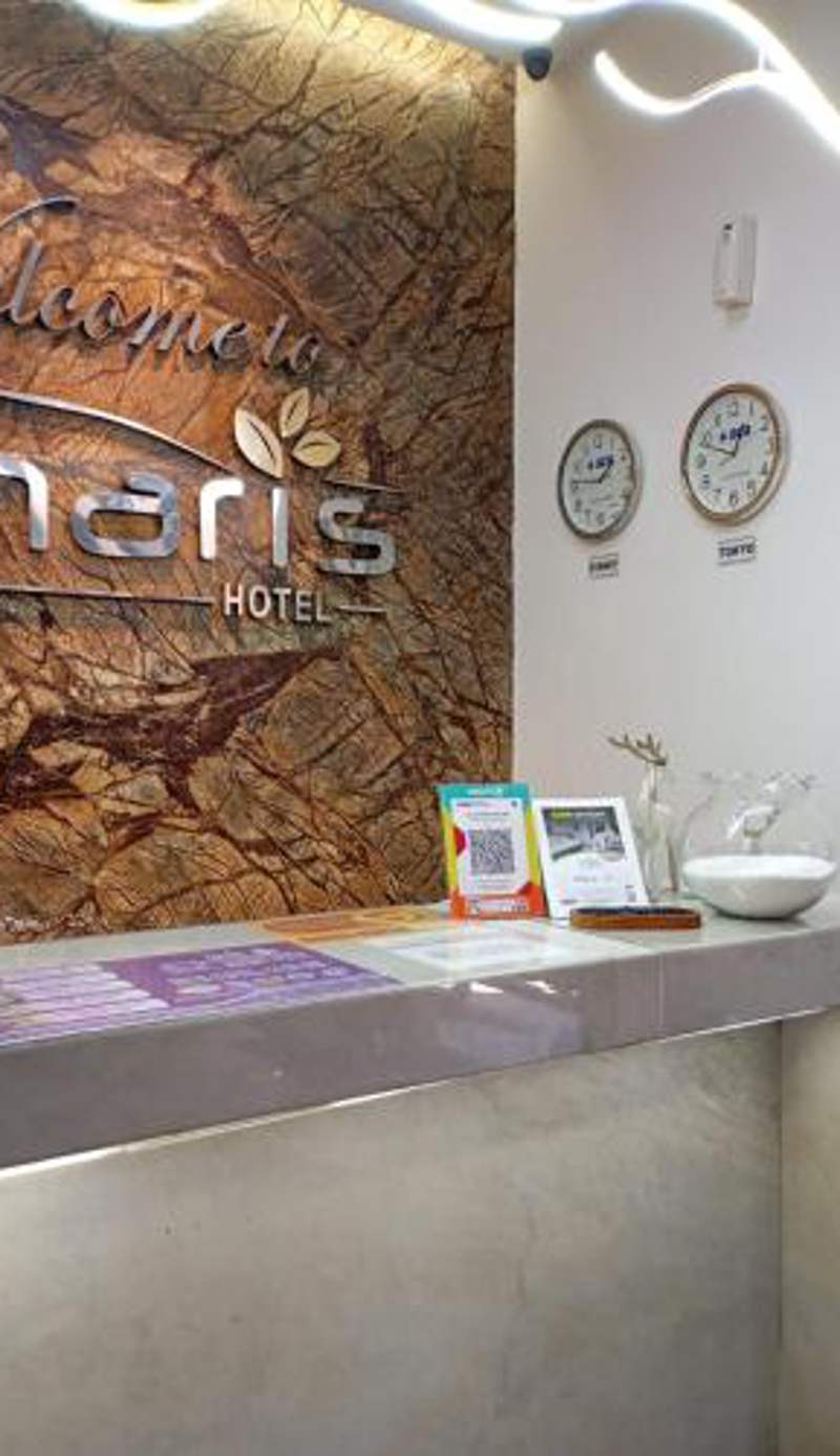 De La Charis Hotel