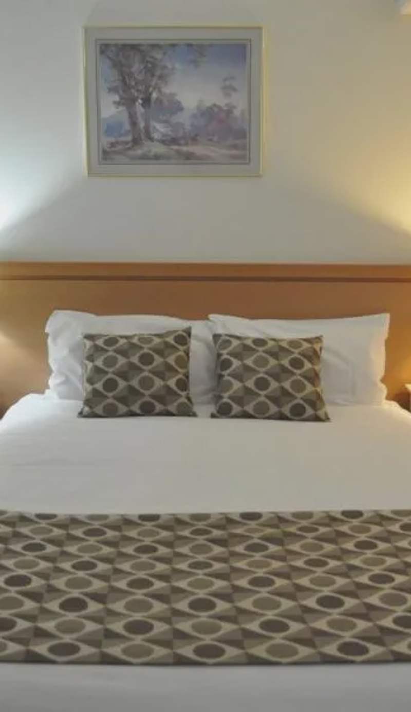 Albury Burvale Motor Inn