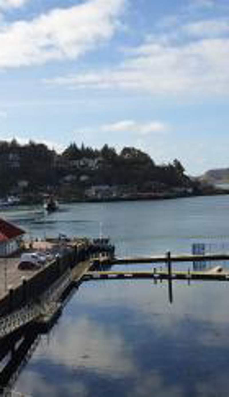 The Editor's Choice, Oban seafront apartment