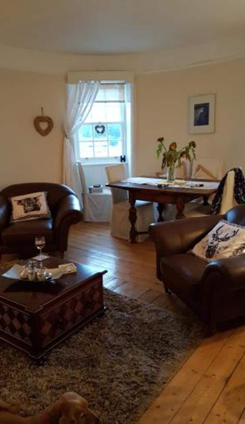 Argyll Mansions Penthouse