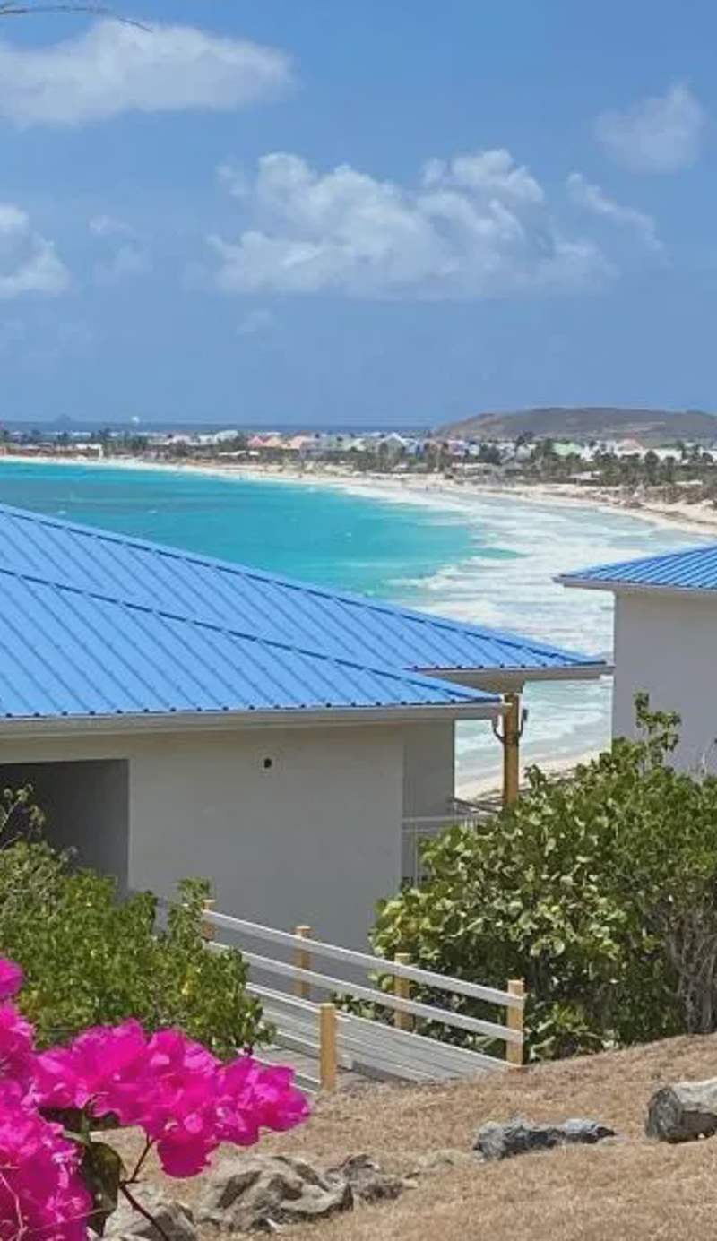 Studio Orient Bay