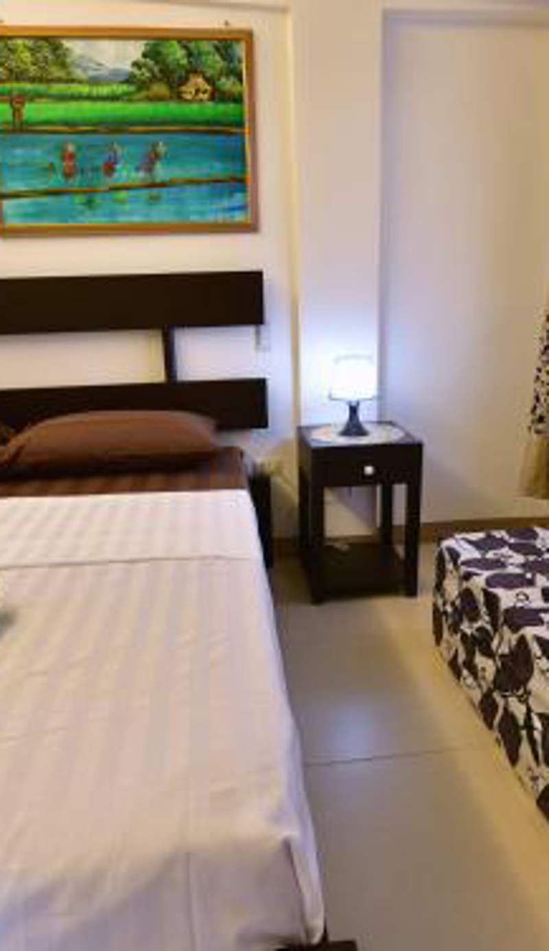 Anahaw Apartments Whitebeach