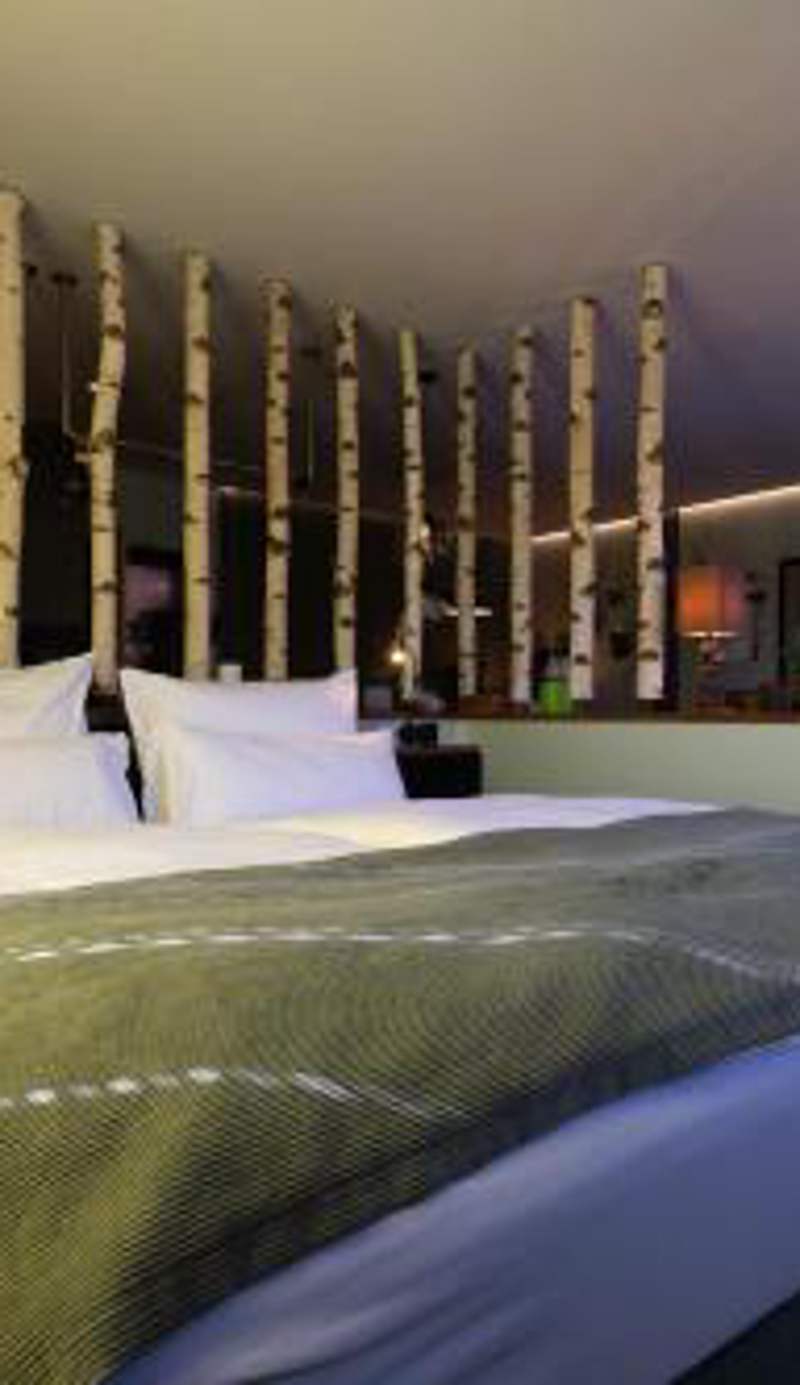 Boutique Apartments by Roy Oberhausen
