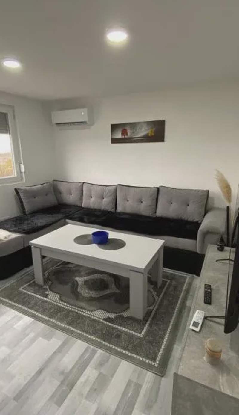 Apartment B&E