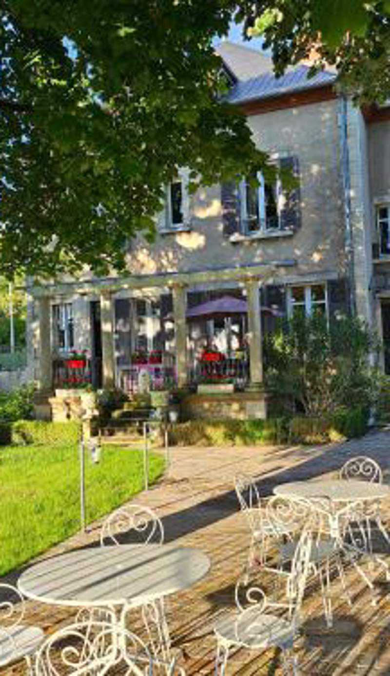 Chambres d'Hôtes de luxe Côté Parc-Côté Jardin avec parking privé gratuit