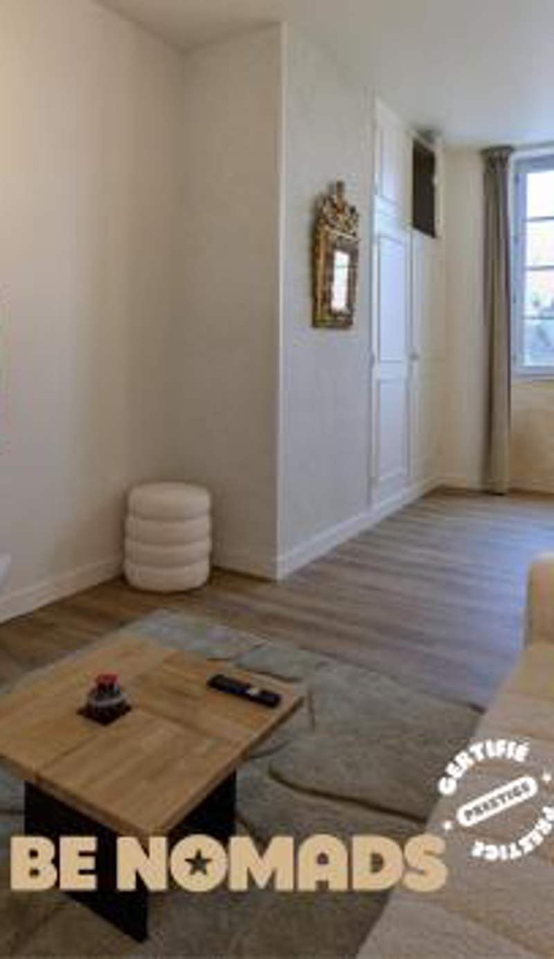 Appartement Saint-Cyr - Les Suites du Palais, parking privé, vue cathédrale, 3 chambres