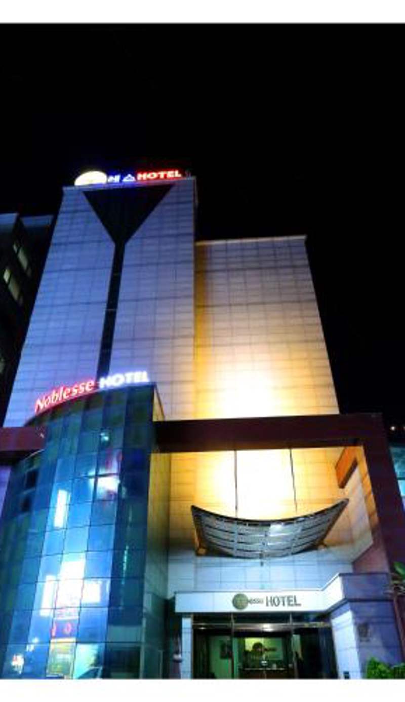 Noblesse Hotel