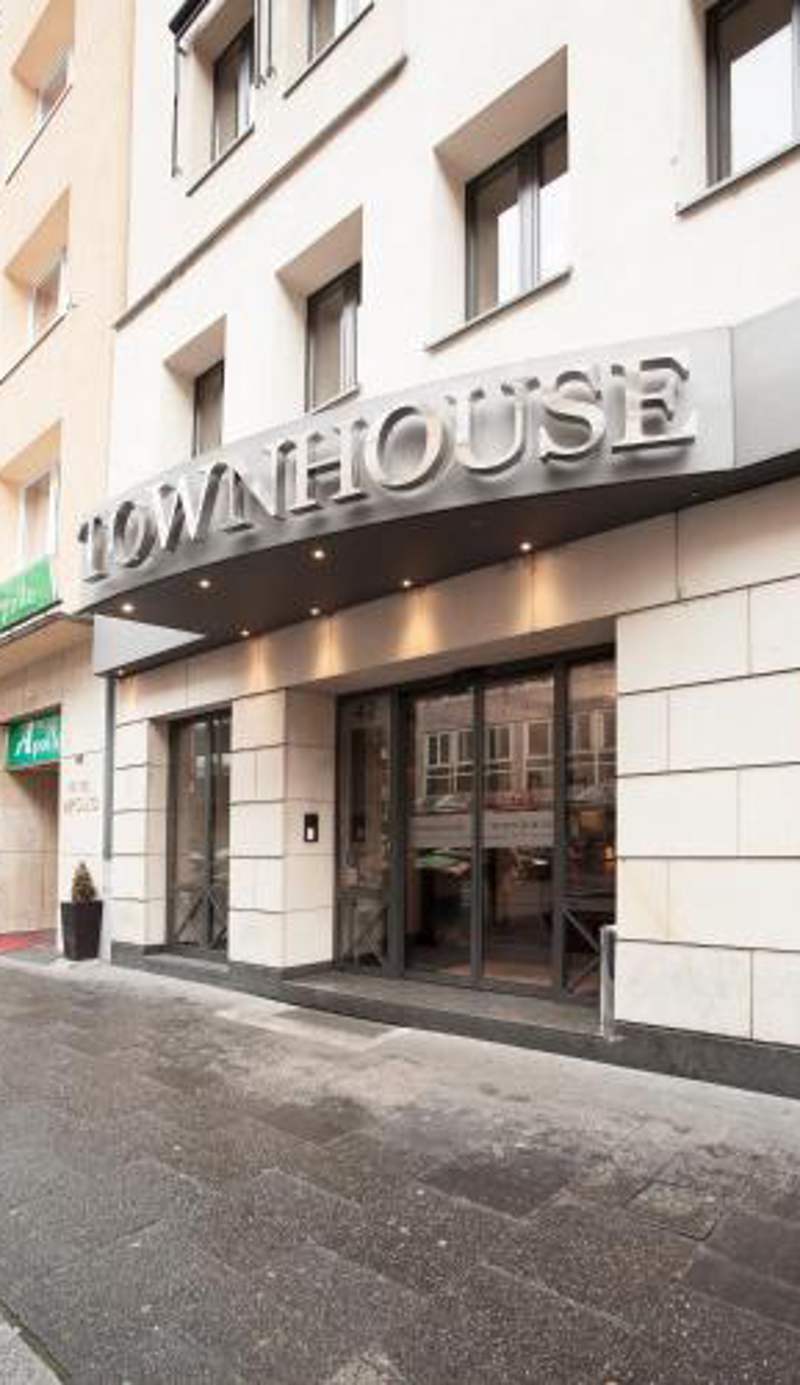 TOWNHOUSE Hotel