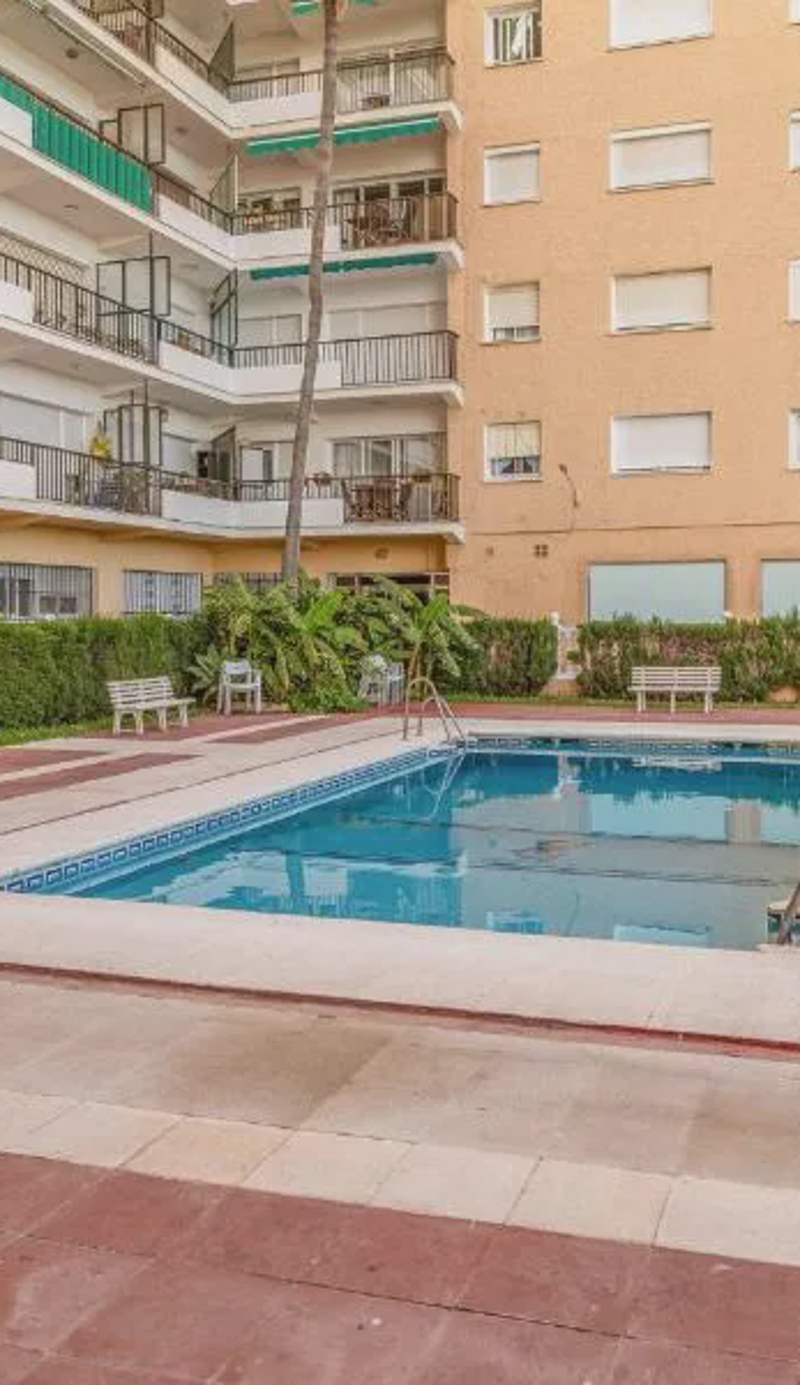 Beautiful Apartment In Fuengirola