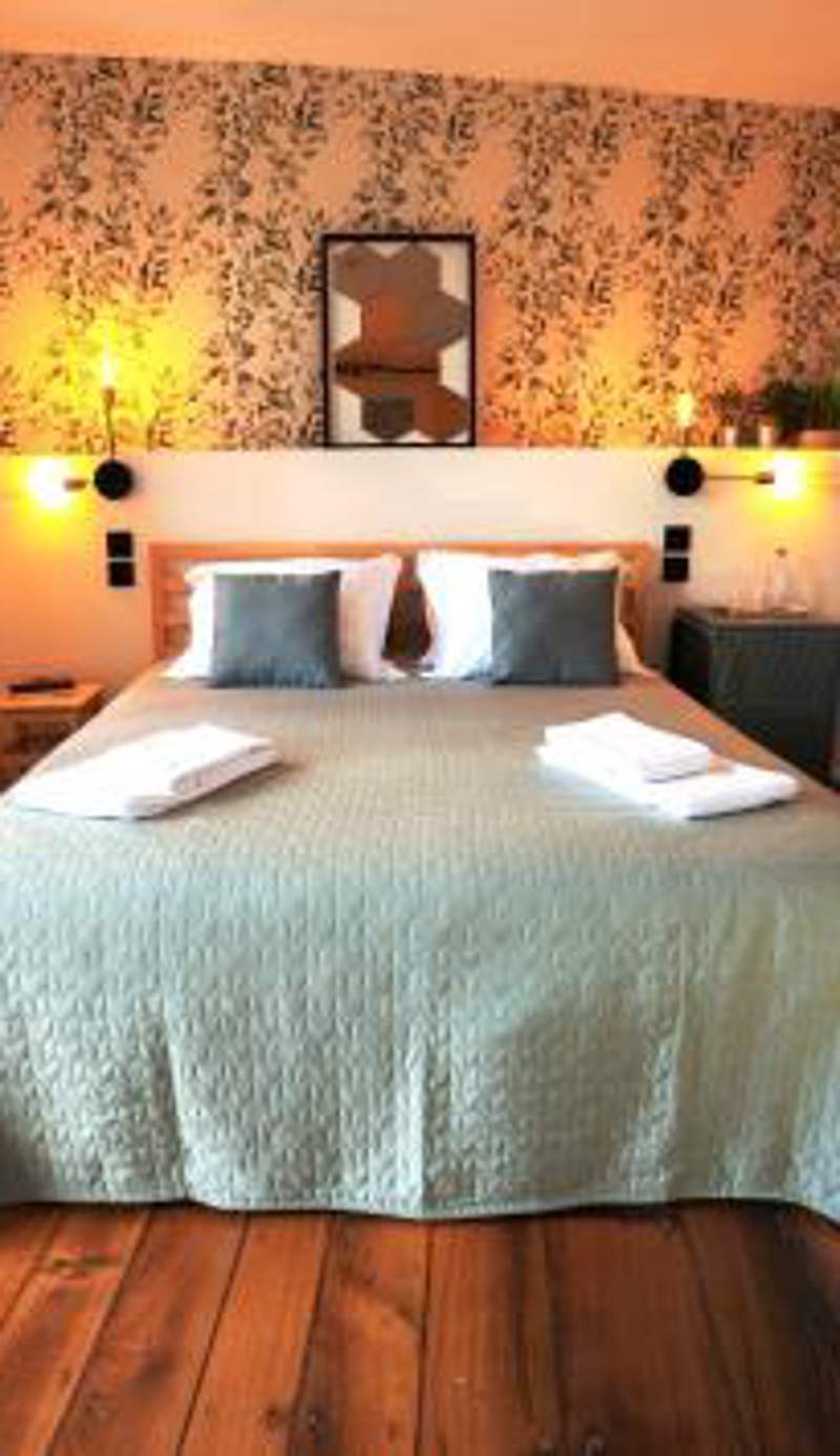 Inn Door 21 - Hostel & Suite