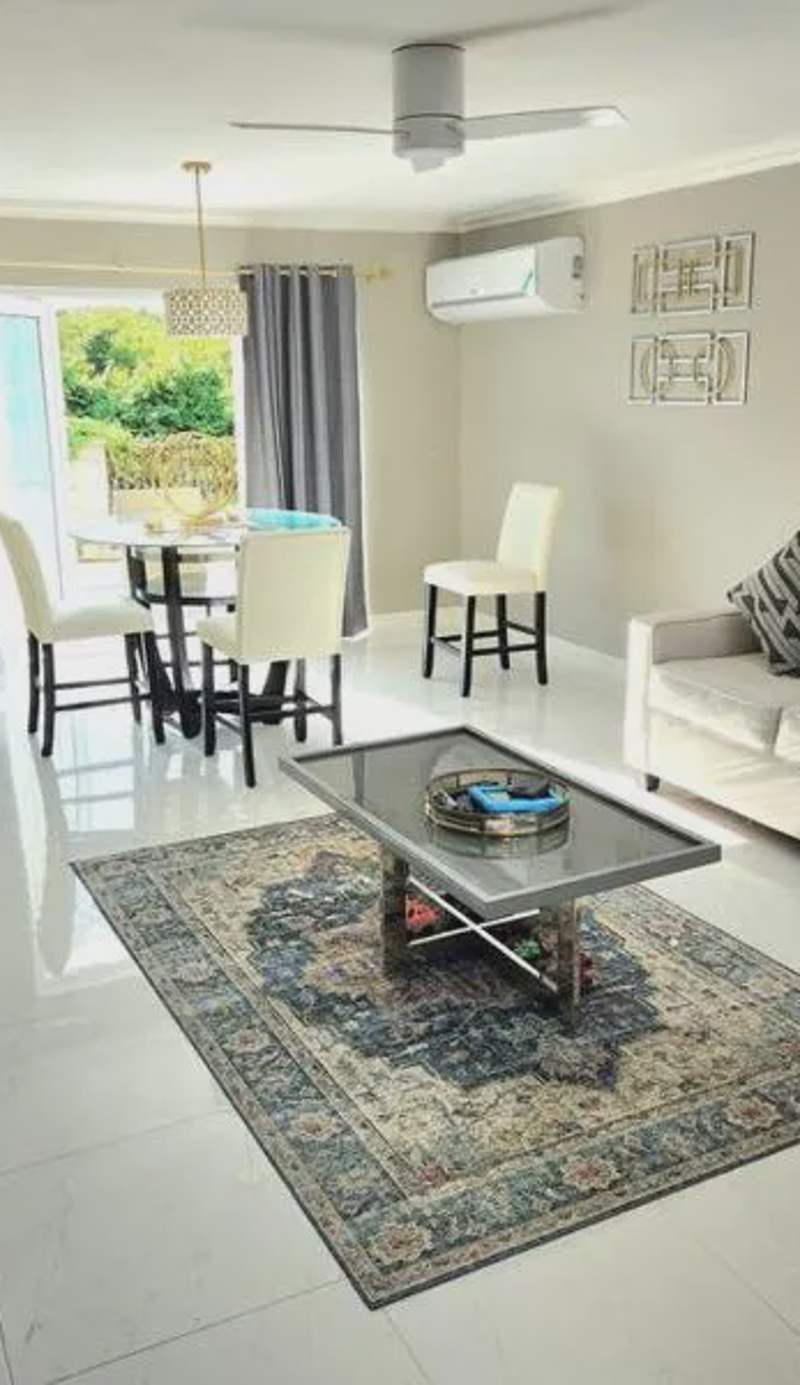 Modern Luxury 2-bedroom 2.5-bathroom townhouse
