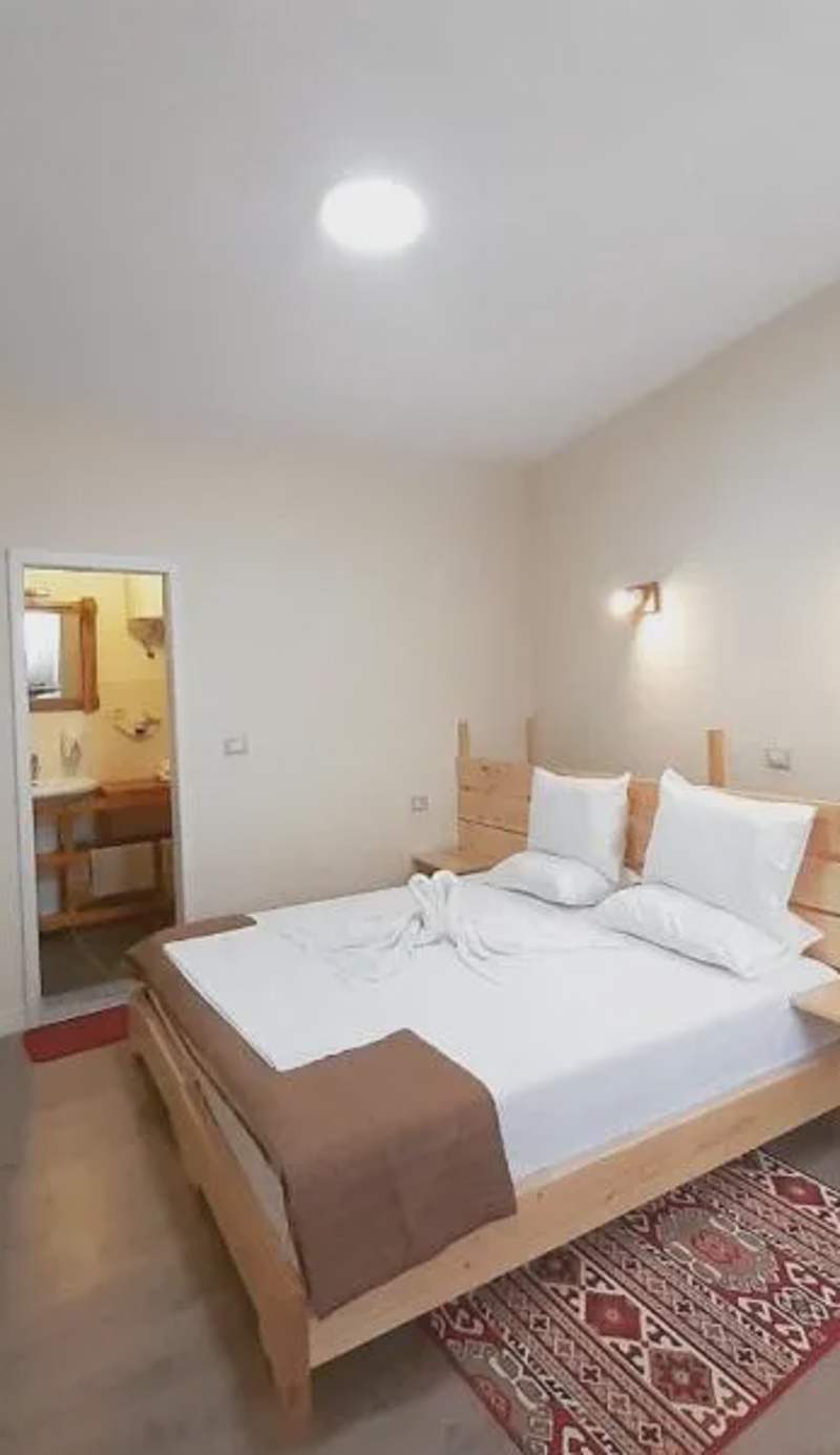 At Pikotiko's - Korca City Rooms for Rent
