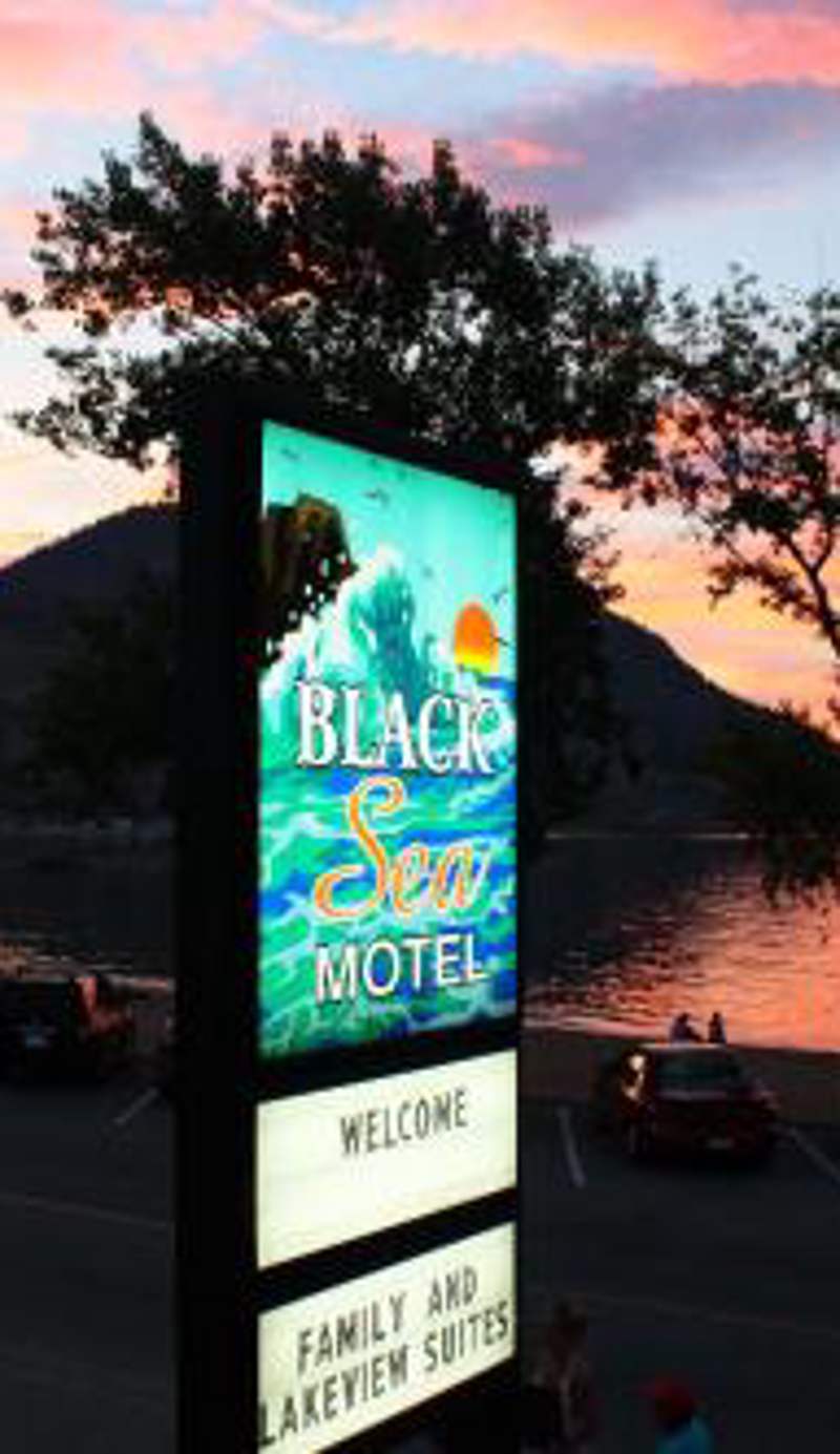 Black Sea Motel