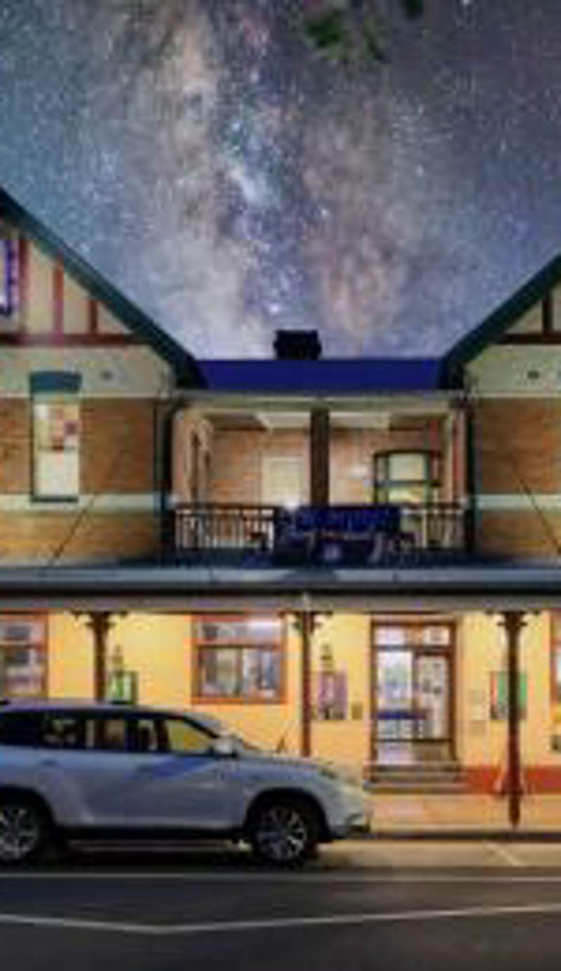 Maclean Hotel