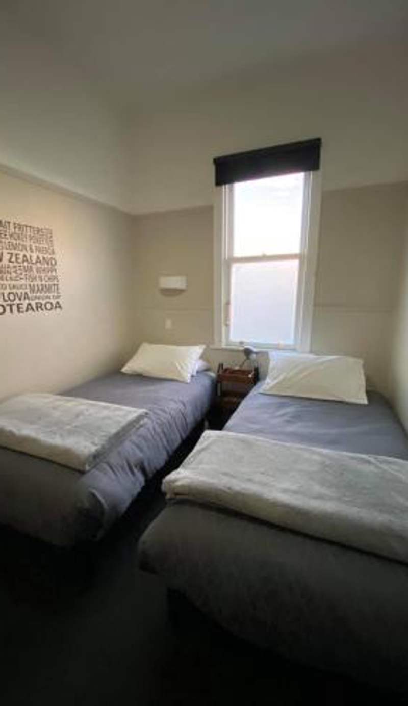 Hokitika Pioneer Hotel