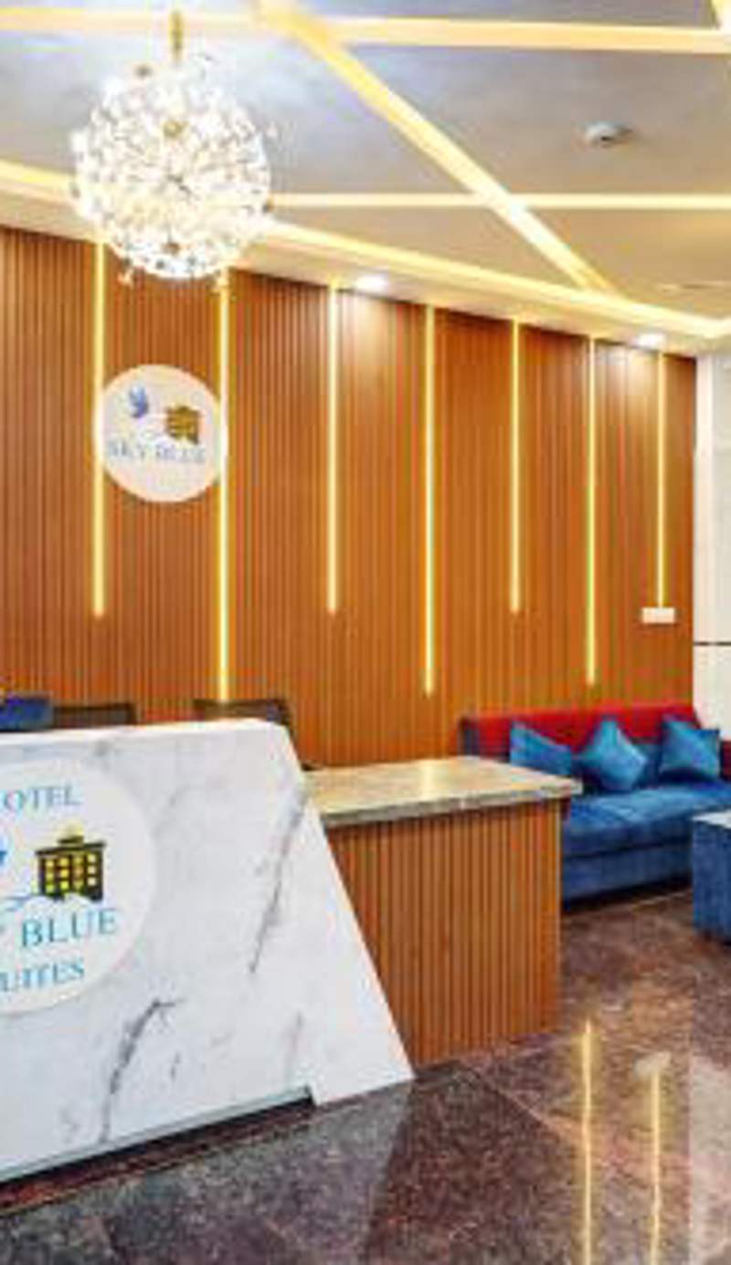 HOTEL SKY BLUE AND SUITEs
