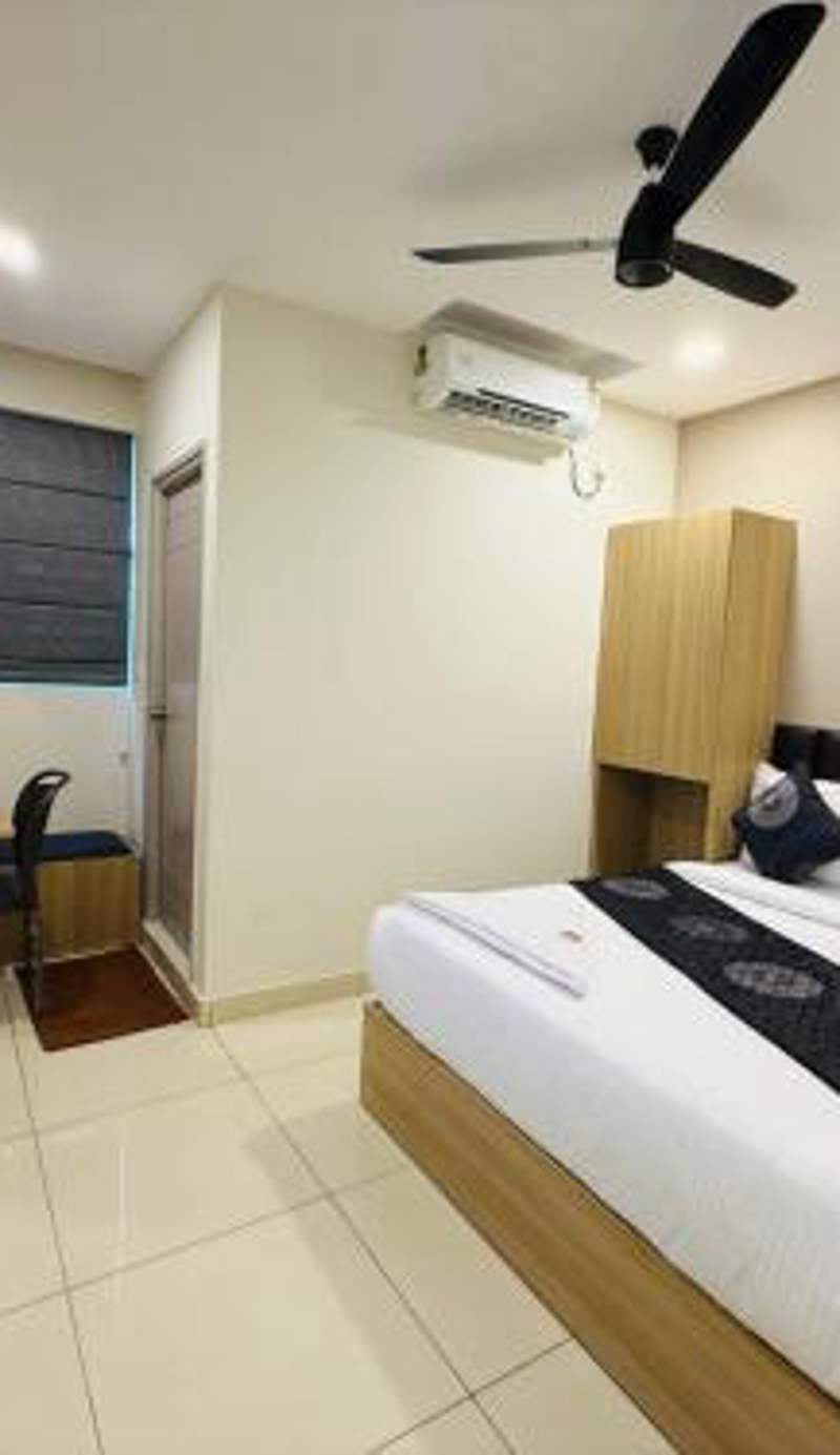 Hotel Sahara Express