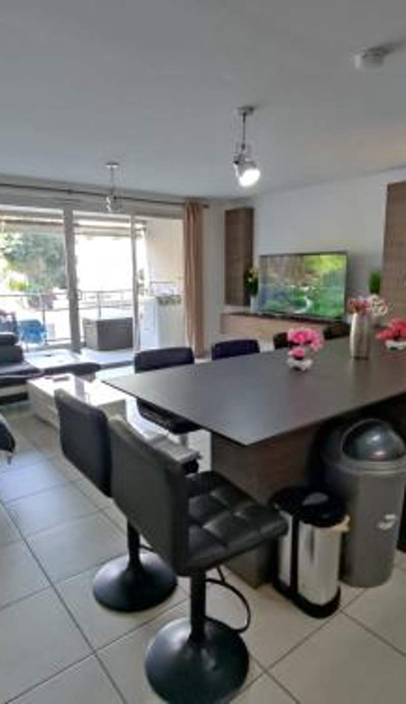 Elégant F3 à la Villa Stencer, Papeete, calme climatisé et spacieux