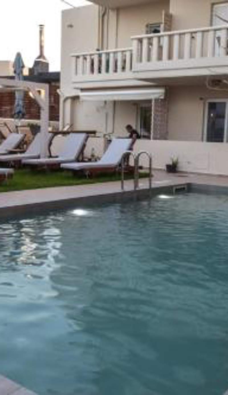 Mithos Premium Rooms