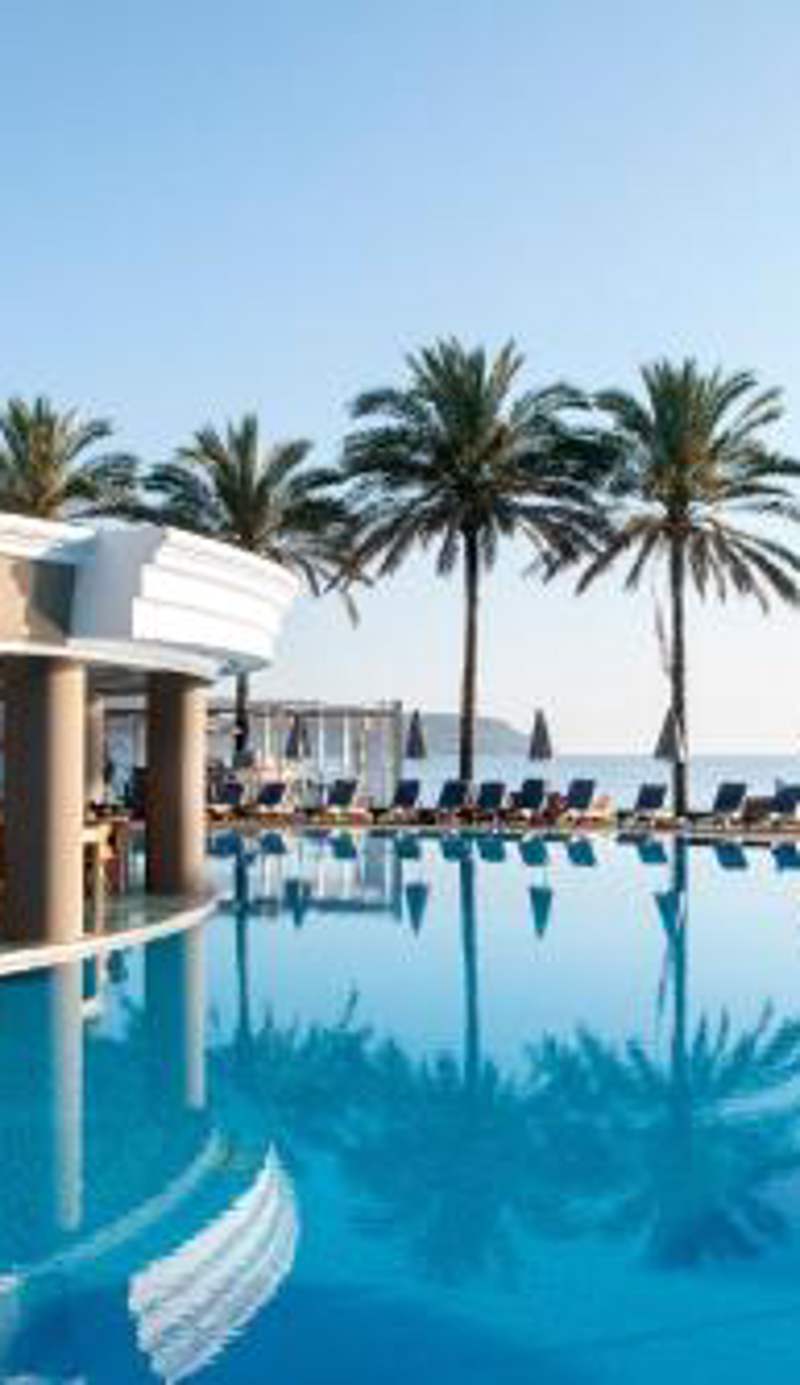 Alexandra Beach Hotel