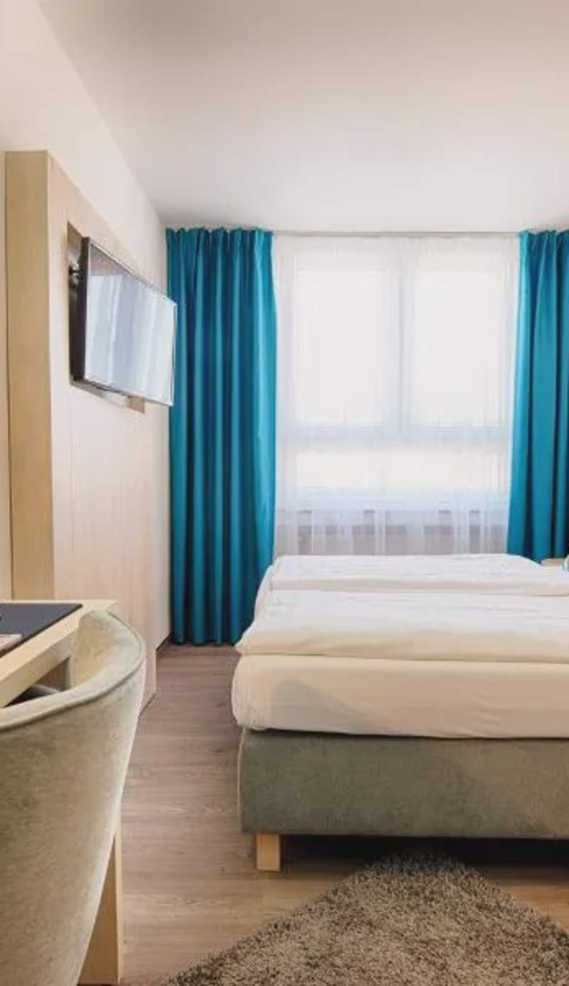 Home Hotel