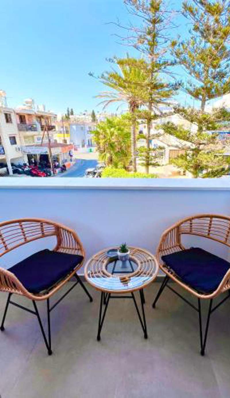 Living Boutique Apartments Adults Only