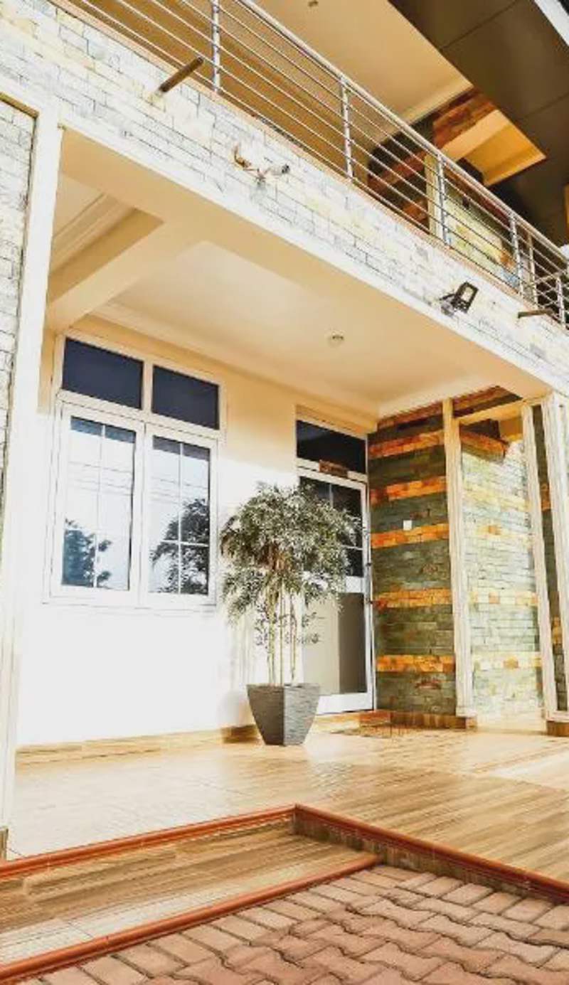 Jeyads Lodge
