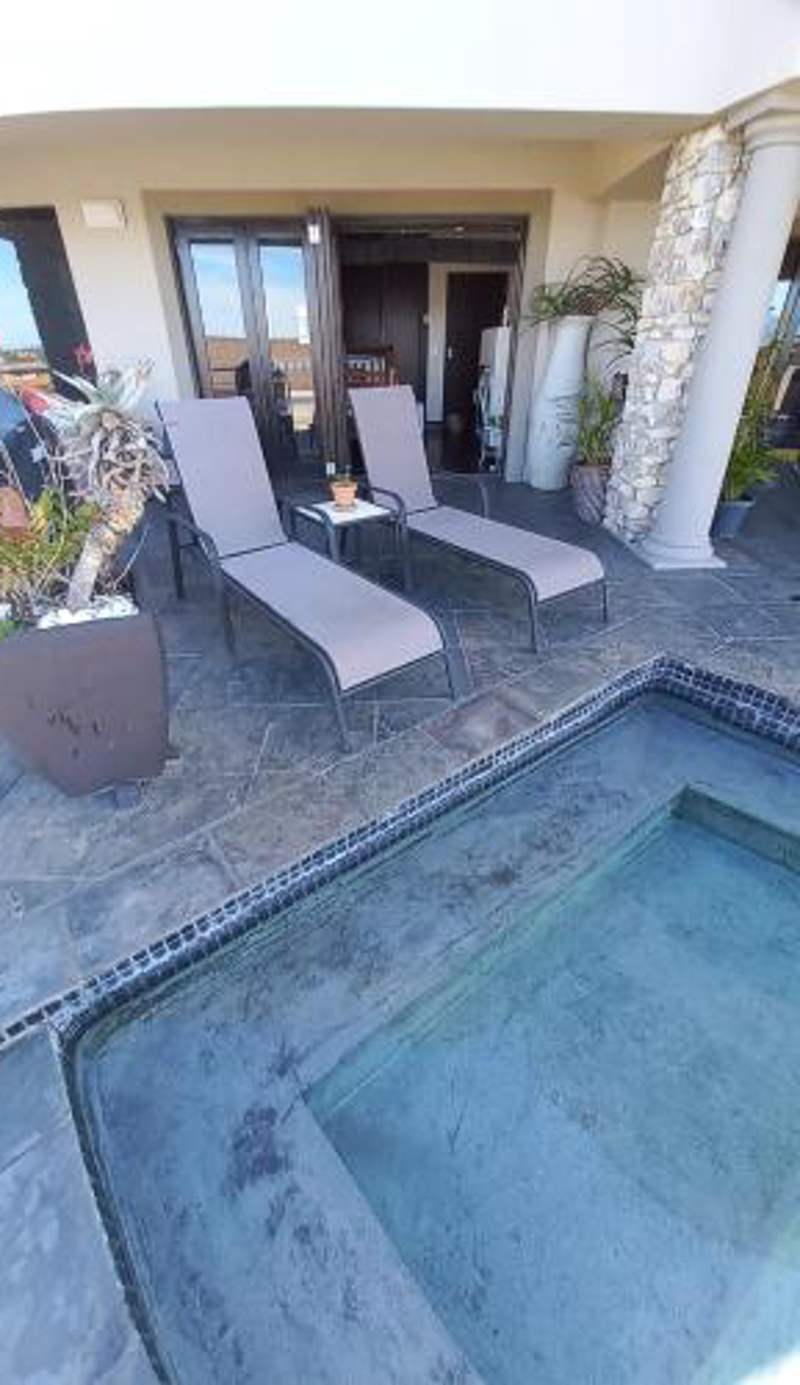 Whale Rock Guesthouse