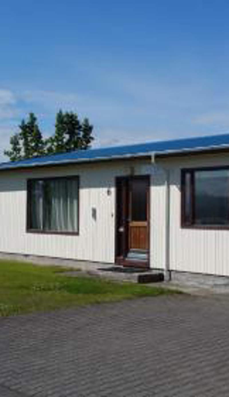 Ormurinn Guesthouse