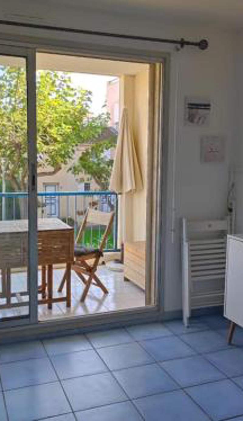 Studio cabine tout équipé