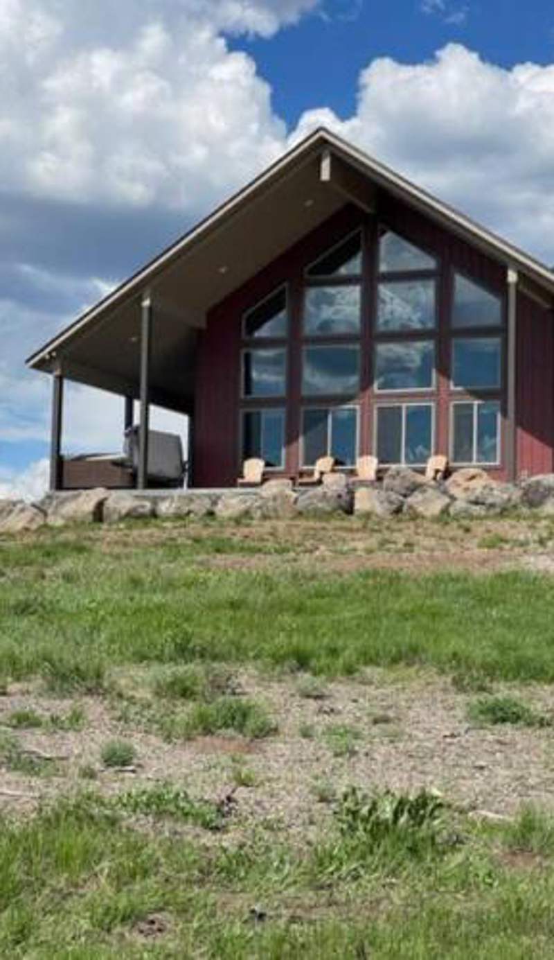 3505 Joseph Dr Cabin with breathtaking views, 30 miles to Yellowstone