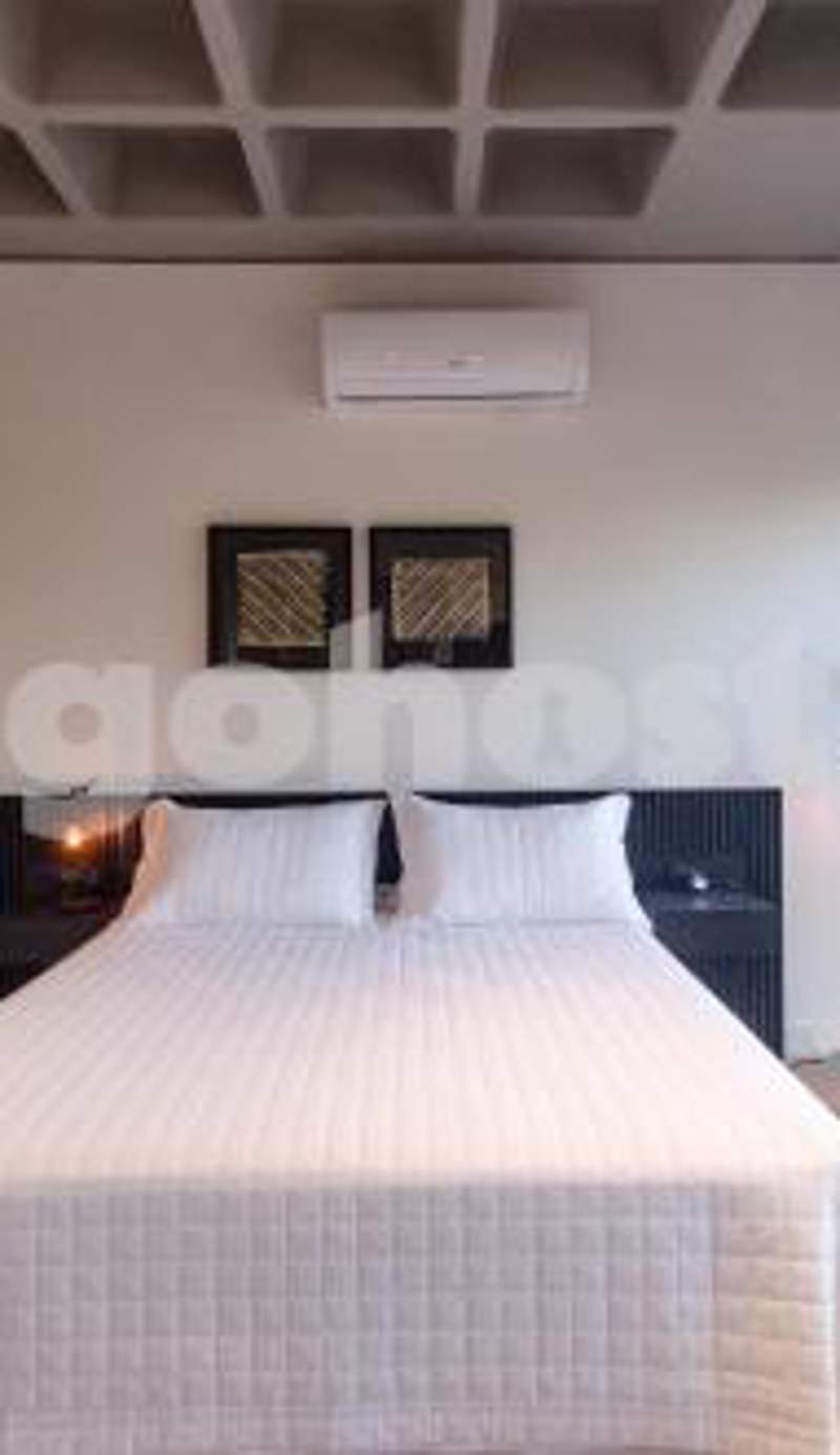 Loft near Shopping Mcal Lopez and Villa Morra